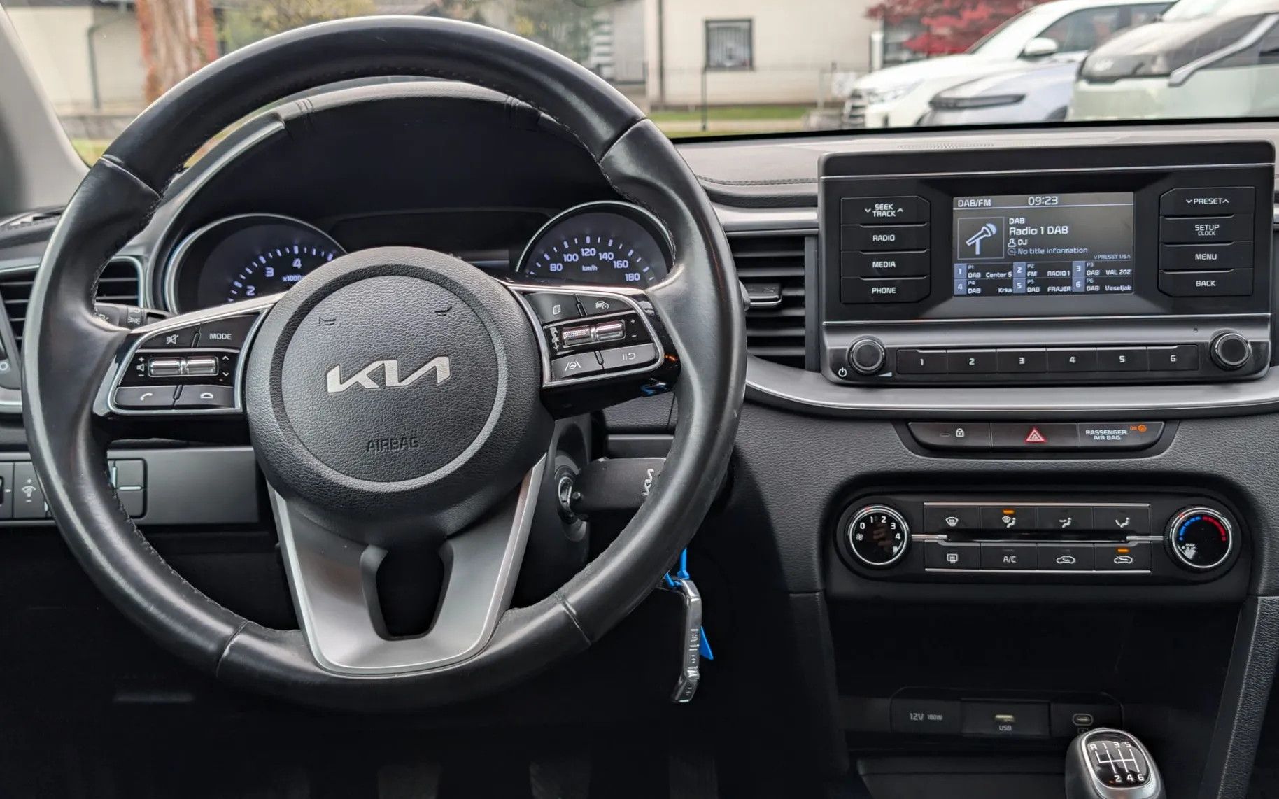Zunanja slika - KIA Ceed - 1,0 T-GDI EX Urban ISG - 9