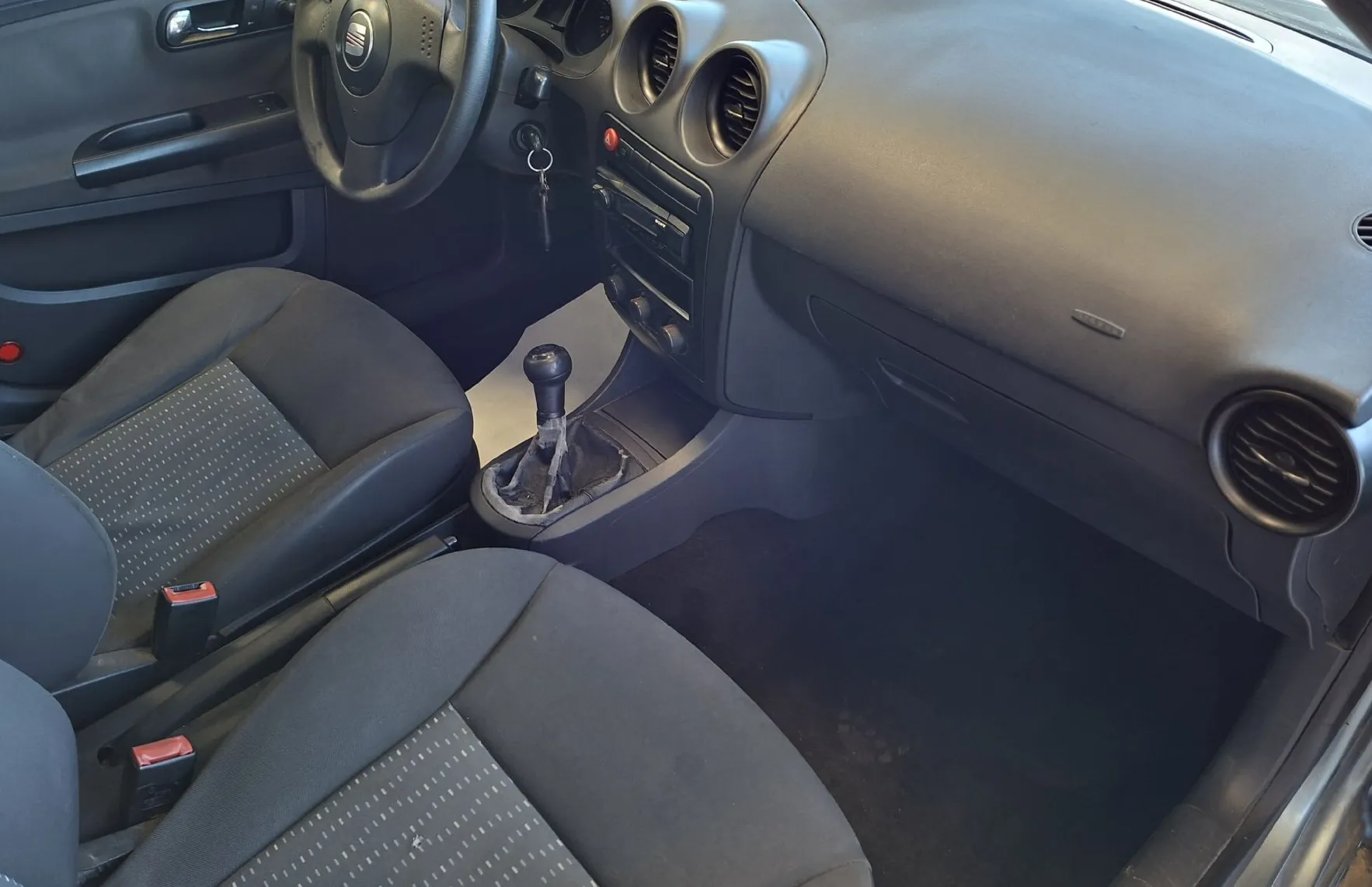 Zunanja slika - Seat Ibiza - 1.2-HITRI KREDIT- - 8
