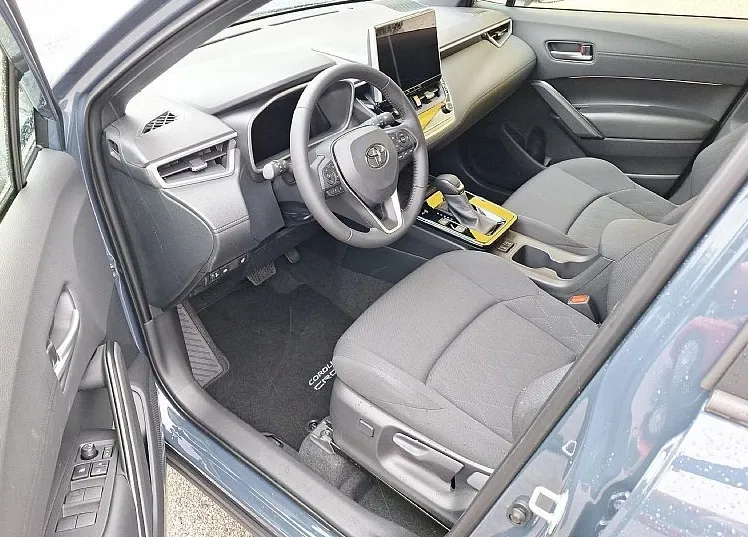 Zunanja slika - Toyota Corolla Cross - 1.8 Style hibrid  HEV FWD NOVI MODEL - 10