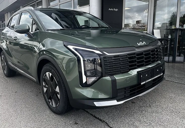 Zunanja slika - KIA Sportage - 1.6 T-GDi 110kW EX Fresh Plus 7 DCT - novi model - 2