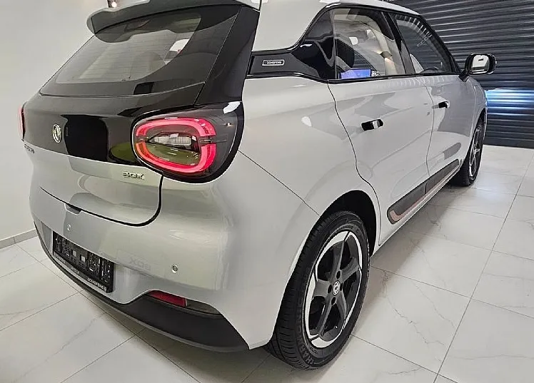 Zunanja slika - Dongfeng Box - 42.3 kWh 70 kW- SILVER-Navedena cena vključuje sub - 2