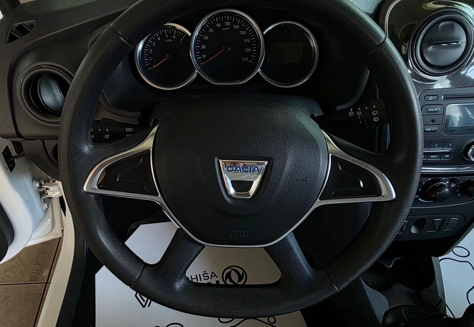 Zunanja slika - Dacia Sandero - 1.0 SCe 75 Comfort Z ENOLETNIM JAMSTVOM - 12