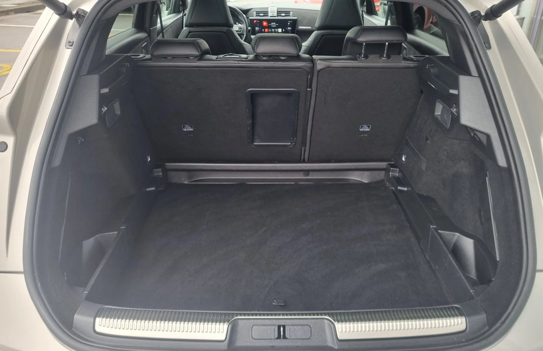 Zunanja slika - DS DS 7 Crossback - 1.2 PERFORMANCE LIFE - POTRJENA SERVISNA - 12