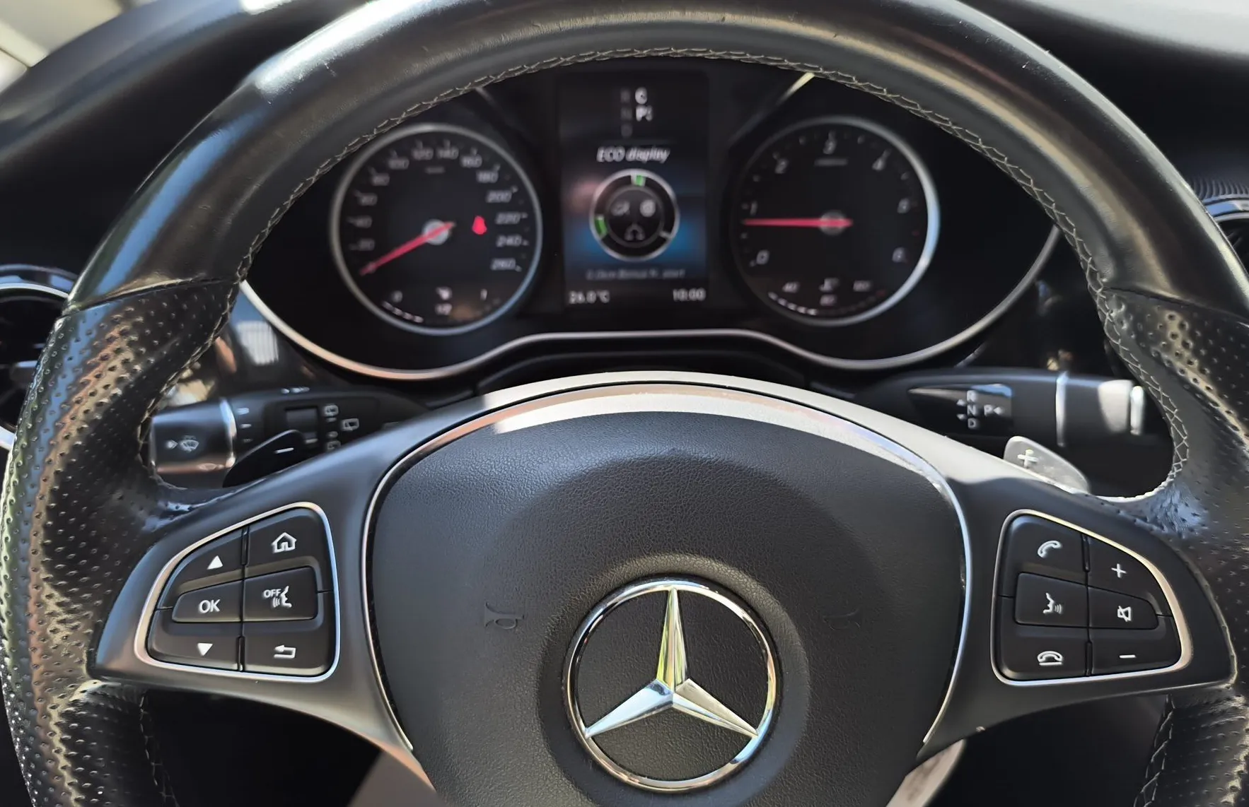Zunanja slika - Mercedes-Benz V-Razred - V 300 d 4MATIC DOLGI Avt.-1LAST-VK-RADAR-BURMESTER - 12