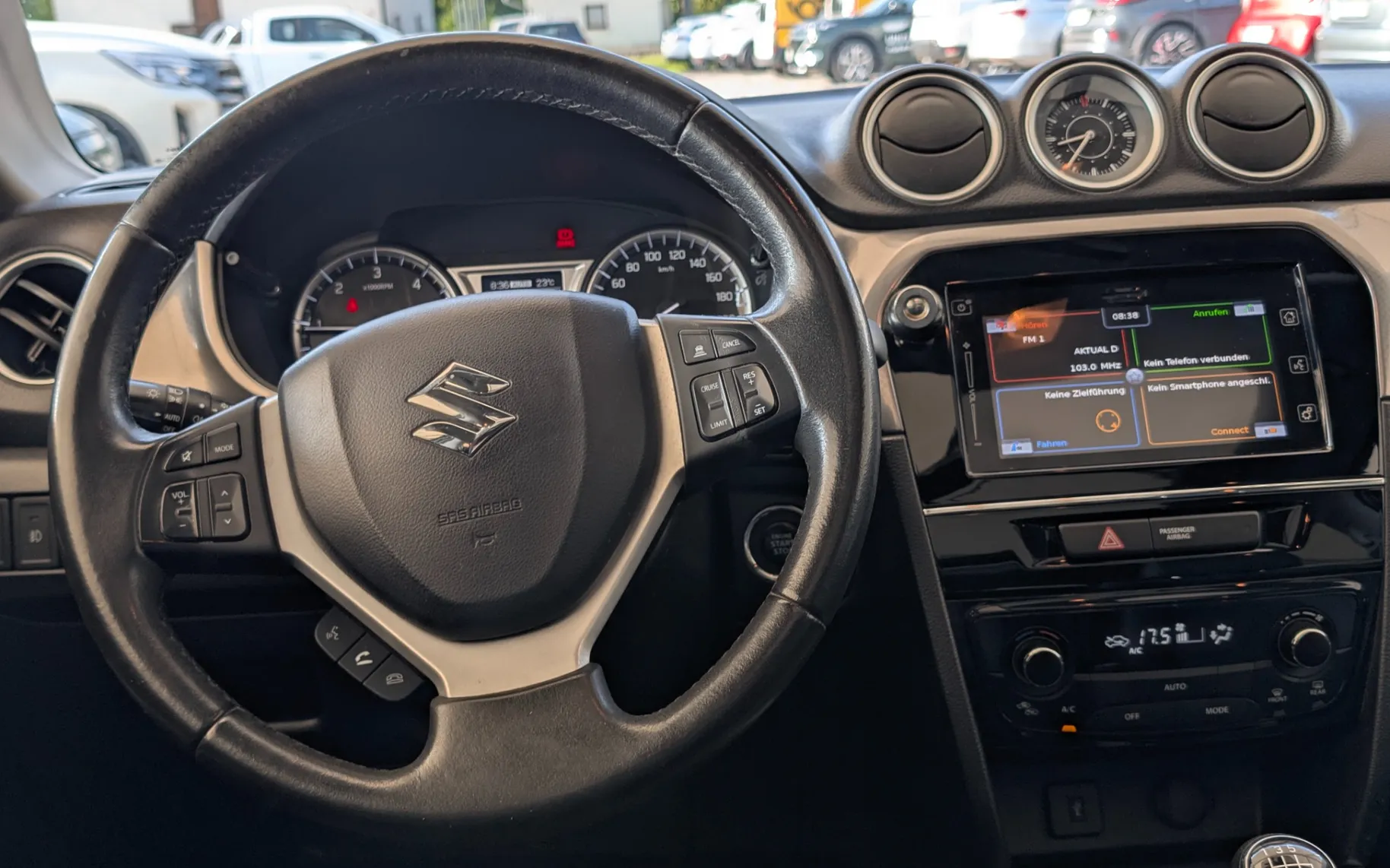 Zunanja slika - Suzuki Vitara - 1,6 DDiS Elegance - 8
