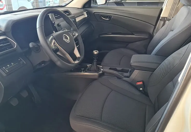 Zunanja slika - KG Mobility Tivoli - 1.5 GDI-T Fresh M T - 3