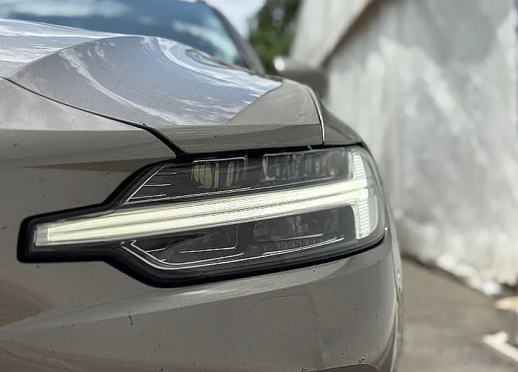 Zunanja slika - Volvo V60 - D3 AUT Business - LED - NAVI - 7
