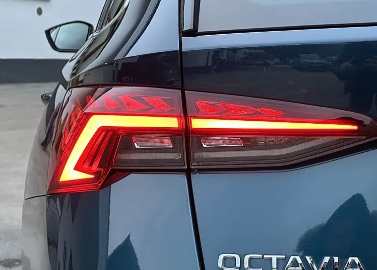 Zunanja slika - Škoda Octavia - Style 2.0 TDI DSG - 19