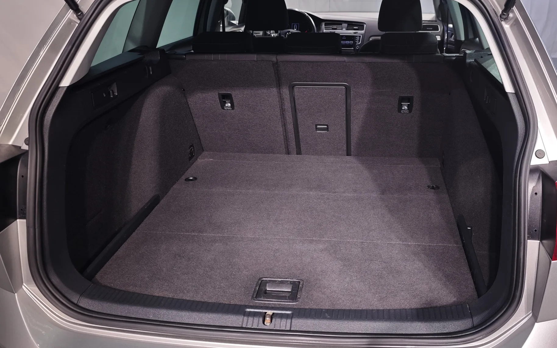 Zunanja slika - VW Golf - Variant 1.6TDI BMT 4MOTION Alltrack 81kW NAVI ALU XENON - 16