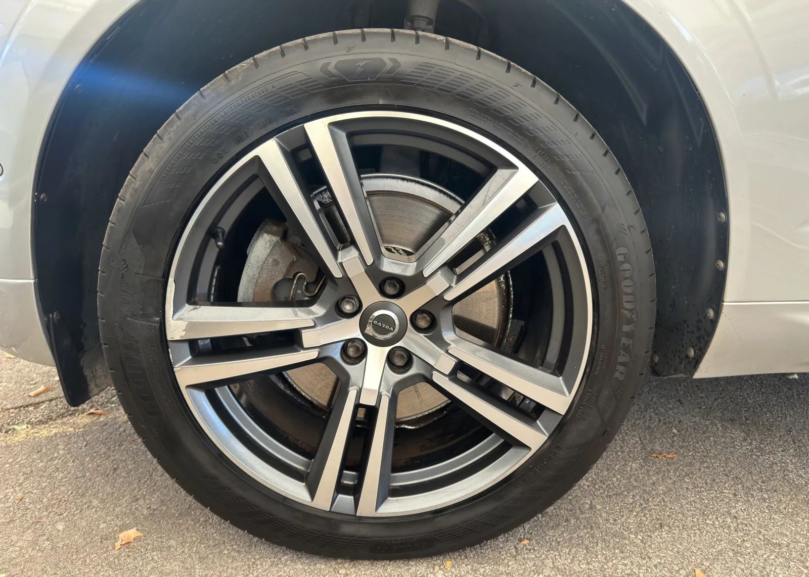 Zunanja slika - Volvo XC60 - T5 AWD Inscription Avt. - 16
