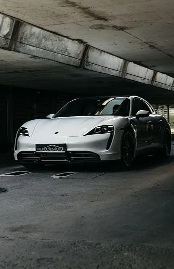Zunanja slika - Porsche Taycan Sport Turismo - 21 COL Pano Zračno vzmetenje BOSE Radar - 1
