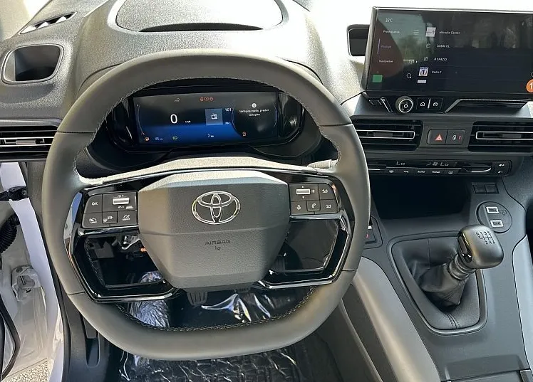 Zunanja slika - Toyota Proace - City Verso 1.5 D-4D S S Family 96kW - 14