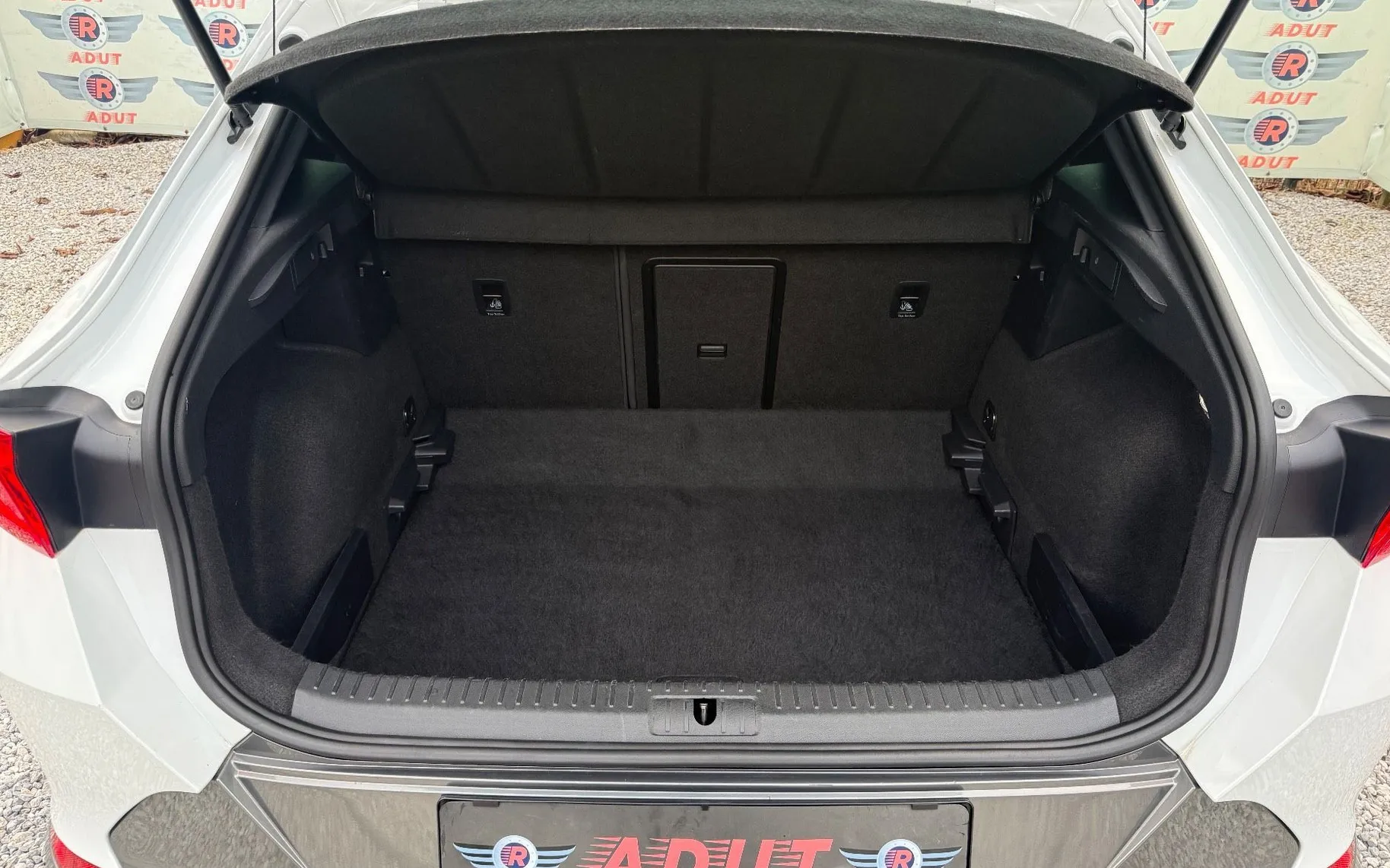 Zunanja slika - Cupra Formentor - 1.5 TSI AVT LED NAVI CAM PARK.SENZ. JAMSTVO - 18