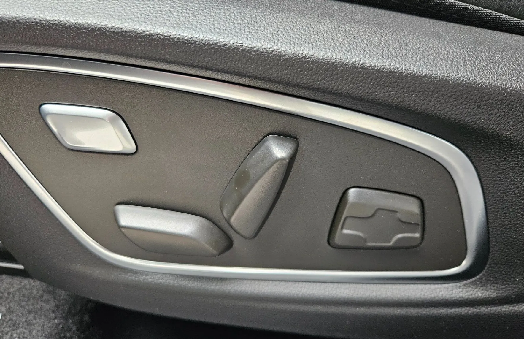 Zunanja slika - Renault Austral - ESPRIT ALPINE FULL HYBRID E-TECH 200 - 12