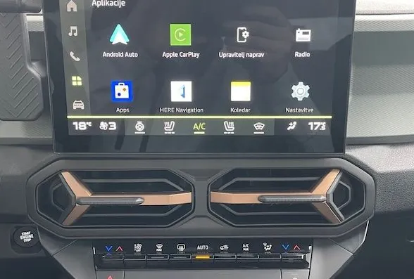 Zunanja slika - Dacia Bigster - mild hybrid 140Extreme + zimske gume - 8