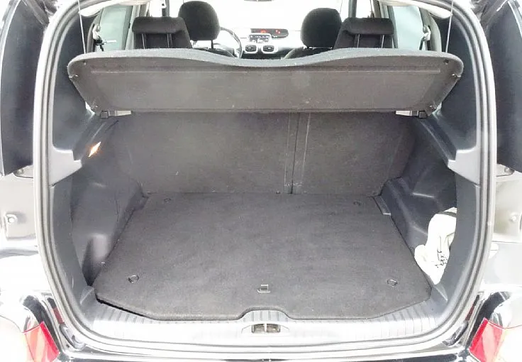 Zunanja slika - Citroën C3 Picasso - 1.2 Exclusive 1.LASTNIK VELIKI SERVIS FINANCIRANJE - 5