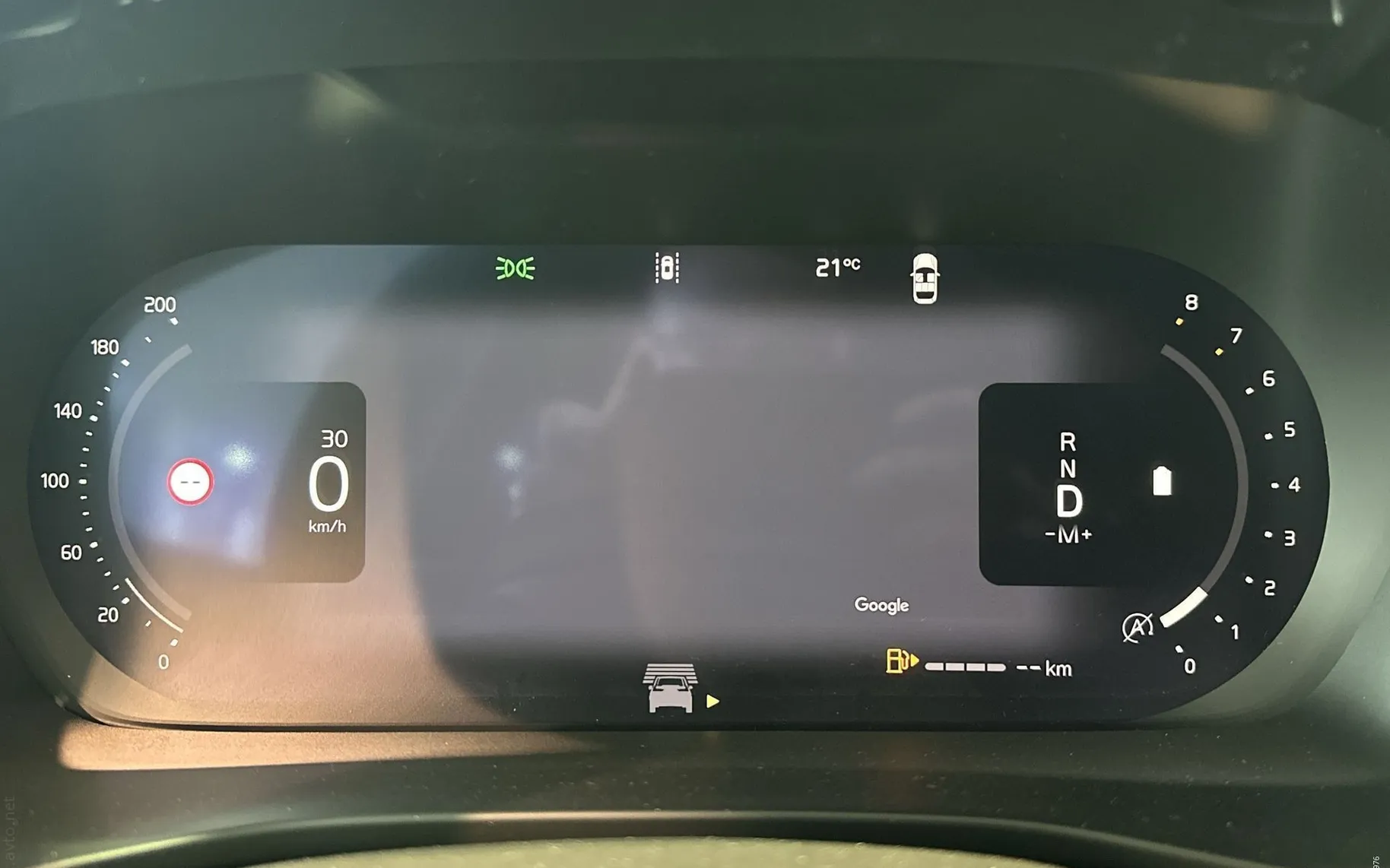 Notranja slika - Volvo XC40 - B4 P Ultra Black Edition 3 leta garancije + 3 se.. - 17