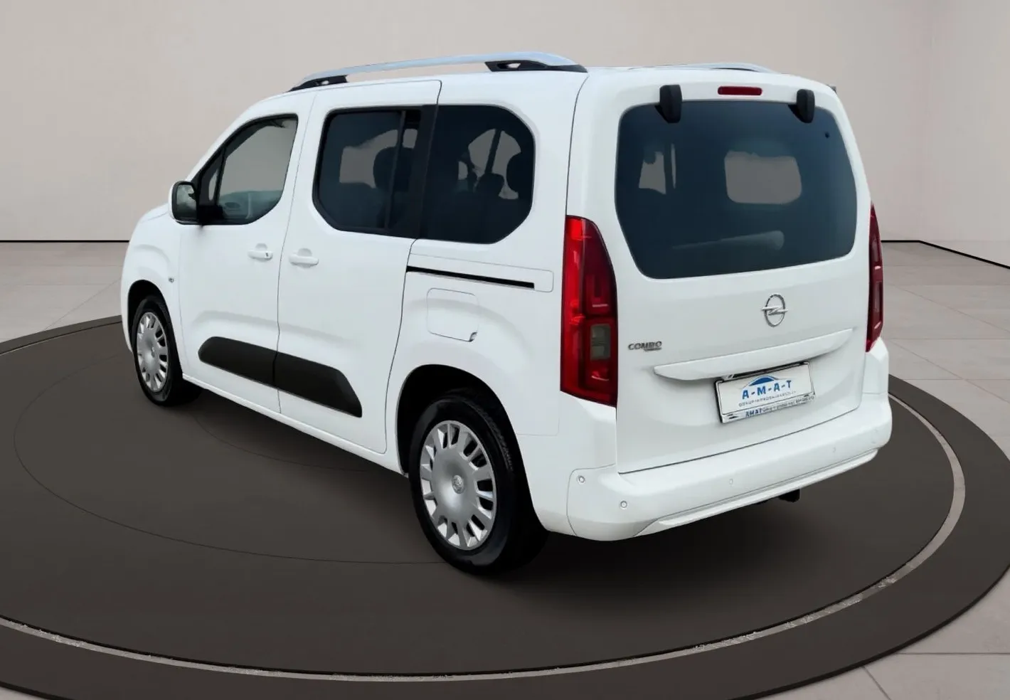 Zunanja slika - Opel Combo - 1.5D PANORAMA. VL. KLJUKA. HUD. 1. lastnik - 4