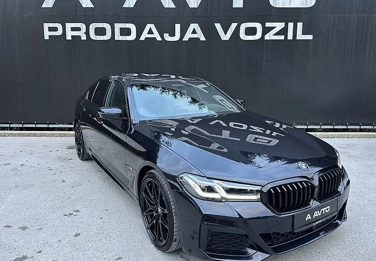 Zunanja slika - BMW Serija 5 - : 540d xDrive ADAPTIVE-LASER-STR.OKNO-HARMAN-KAM360 - 2