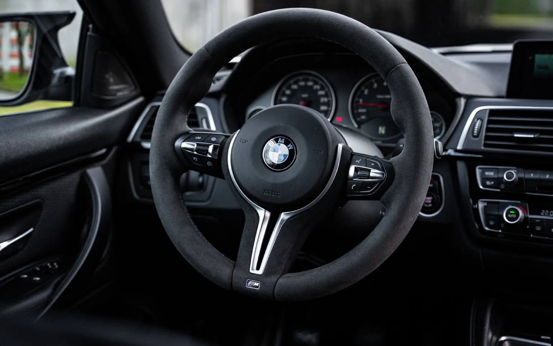 Zunanja slika - BMW M4 - Harman Kardon - LED - Alcantara - Headup - 13