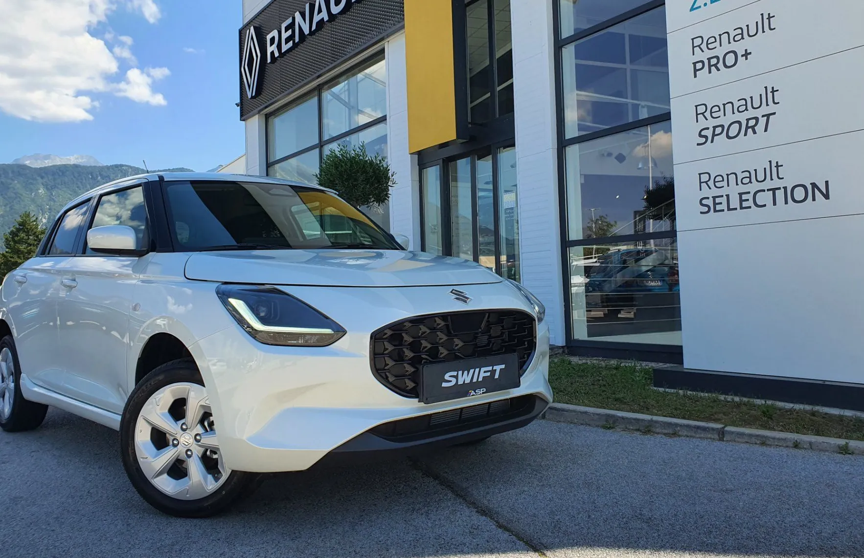 Zunanja slika - Suzuki Swift - 1.2 Dualjet AllGrip Hibrid Premium - 1