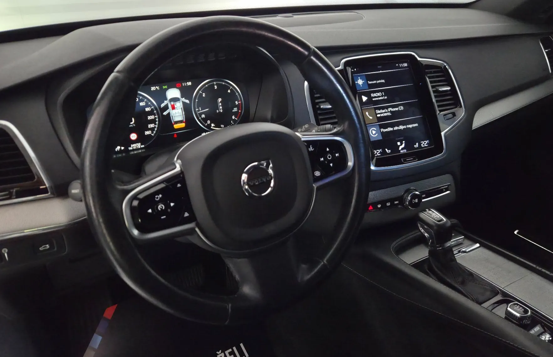 Zunanja slika - Volvo XC90 - D5 AWD Inscription -AVTOPILOT-KEYLESS-KAM360-KLJUK - 15