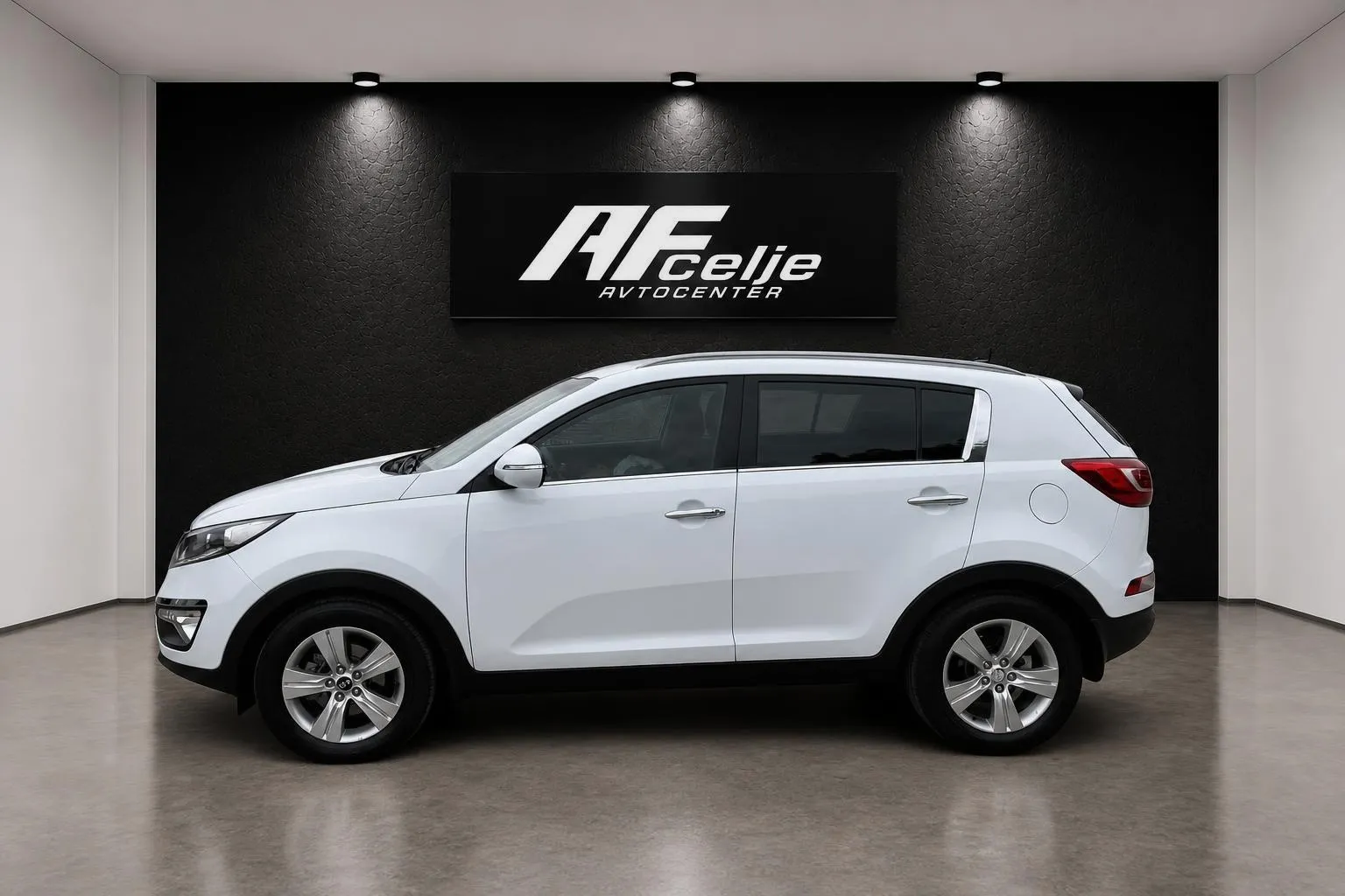 Zunanja slika - KIA Sportage - 1.7 DIZEL-LIZING ZA TUJCE-TEMPOMAT-PDC- - 6
