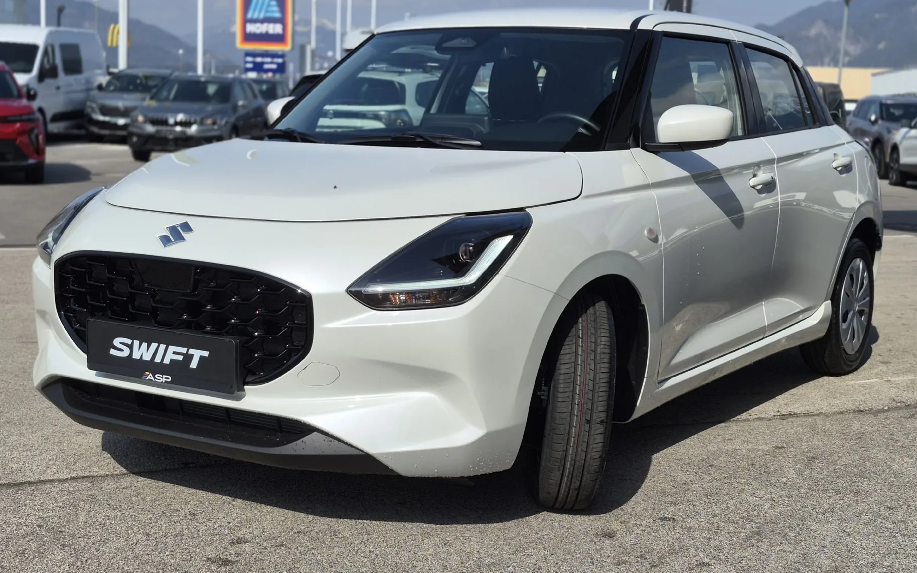 Zunanja slika - Suzuki Swift - 1.2 HIBRID COMFORT - 3