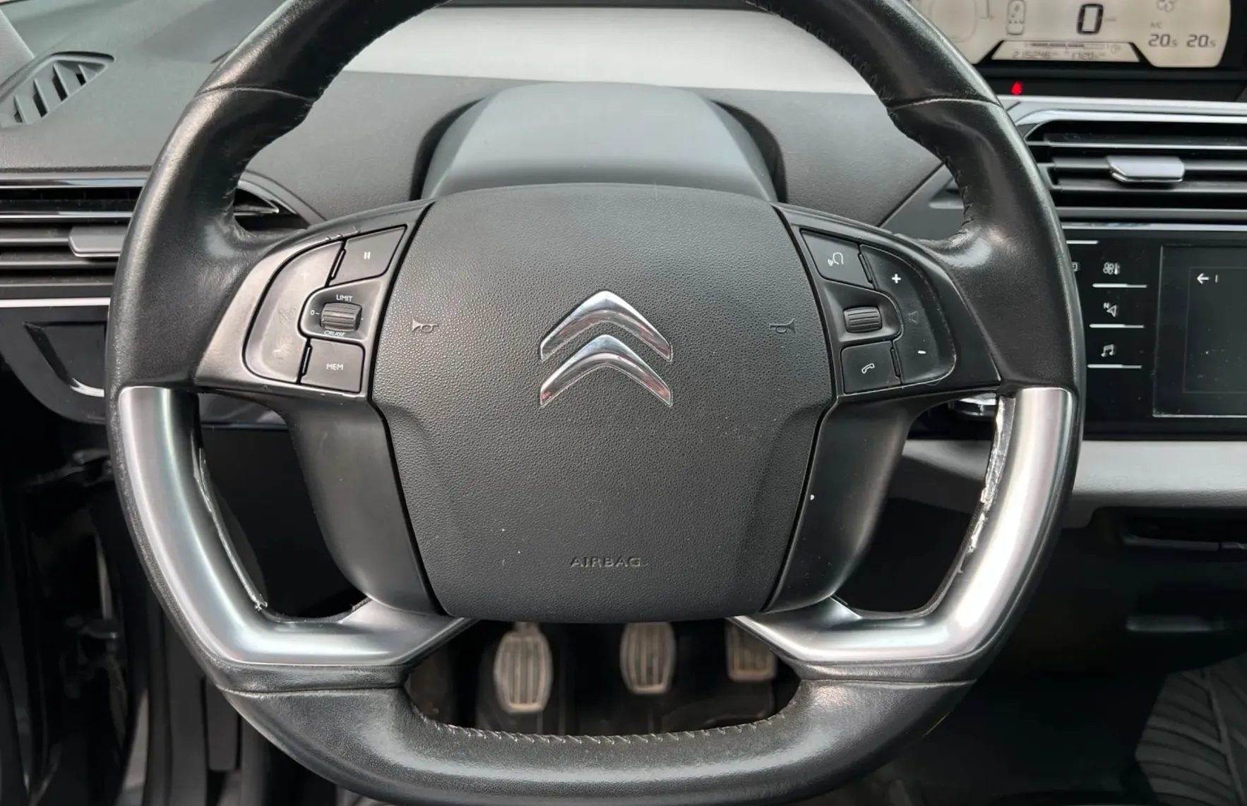 Zunanja slika - Citroën C4 - Picasso HDi 120 od 2 lastnika servisna potrjena garancija - 12