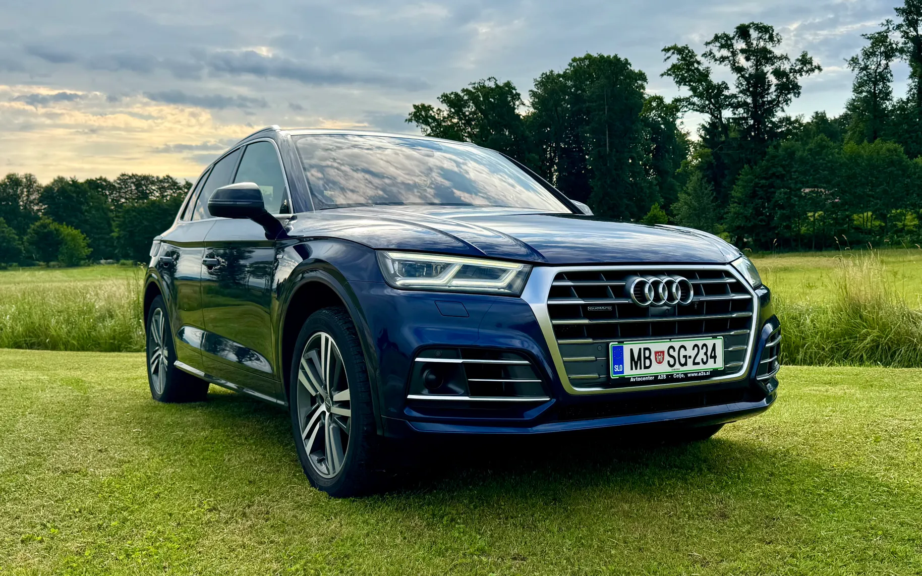 Zunanja slika - Audi Q5 - quattro 2,0 TDI Business Sport Plus S-tronic - 1