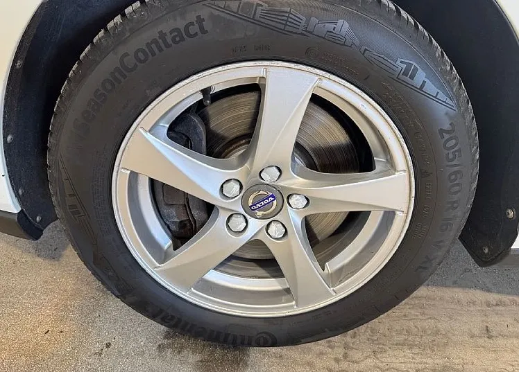 Zunanja slika - Volvo V40 Cross Country - D2 Momentum - PDC - ALU - 8