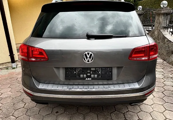 Zunanja slika - Volkswagen Touareg - 4X4 193kW 360 KAMERA  MEMORY 1.LASTNIK KLJUKA - 5
