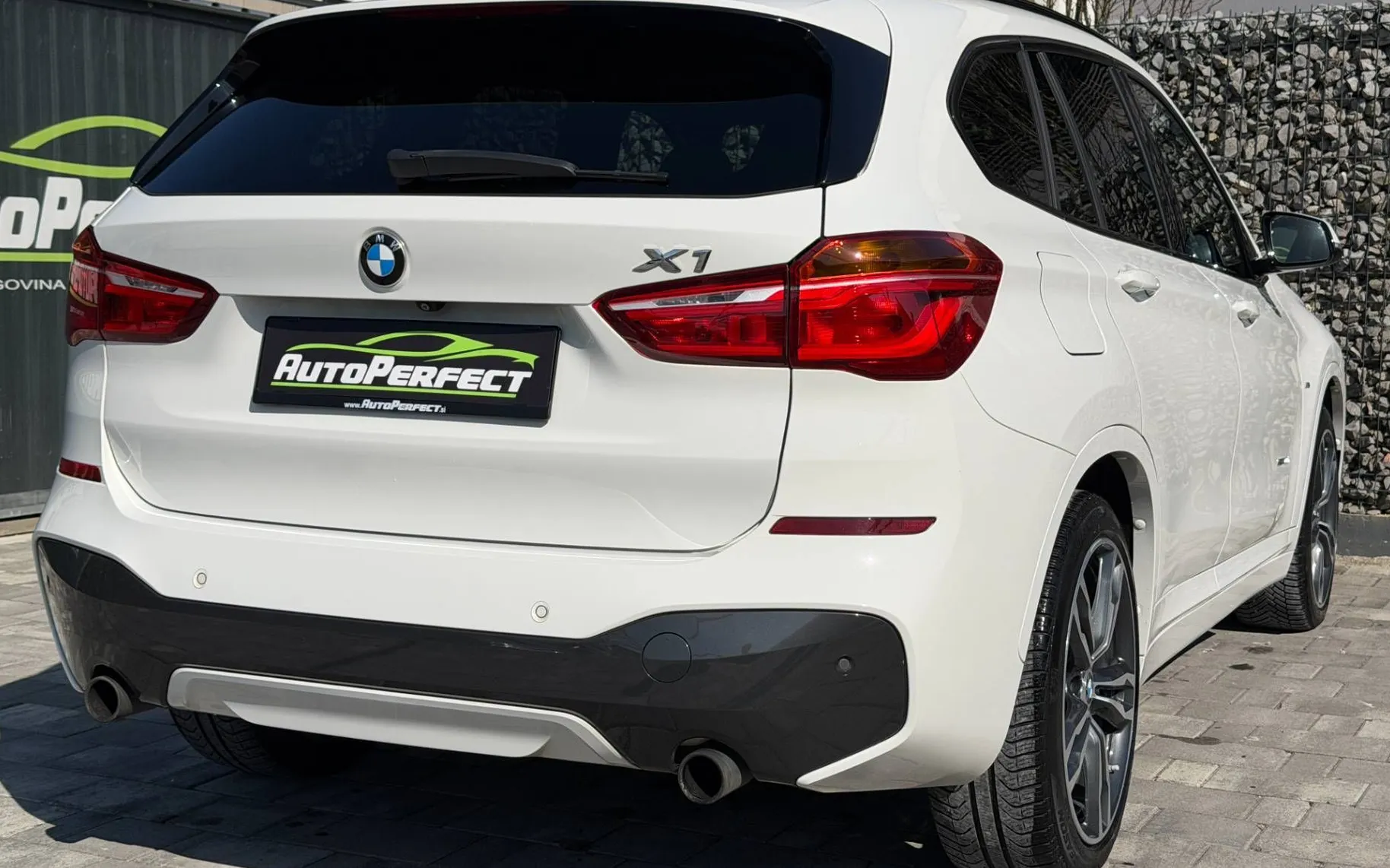 Zunanja slika - BMW X1 - serija :  xDrive20d M Sport |HUD|KAM|PANO|AMBI| - 6