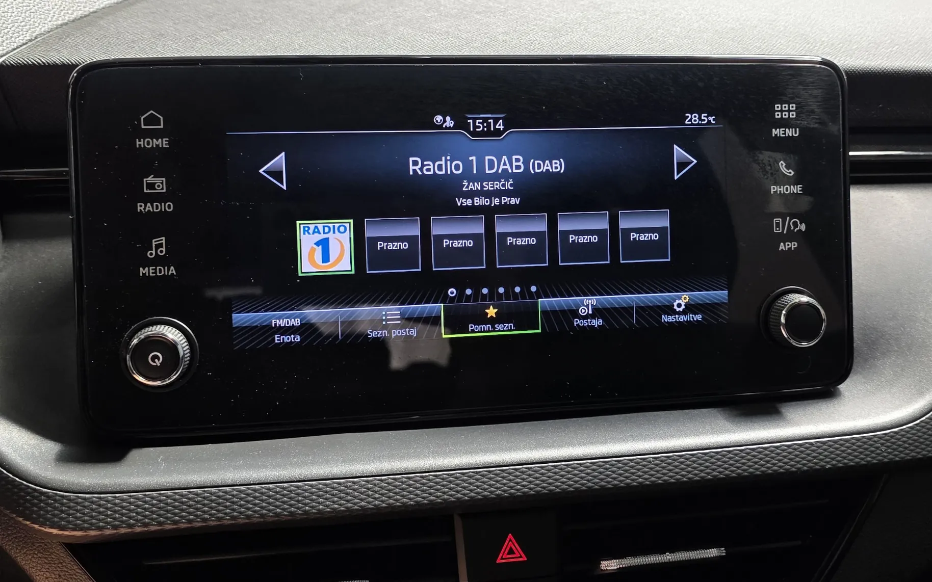 Zunanja slika - Škoda Kamiq - 1,0 TSI Style DSG 1.LAST SLO TEMP VIRTUAL LANE ALU LED - 13