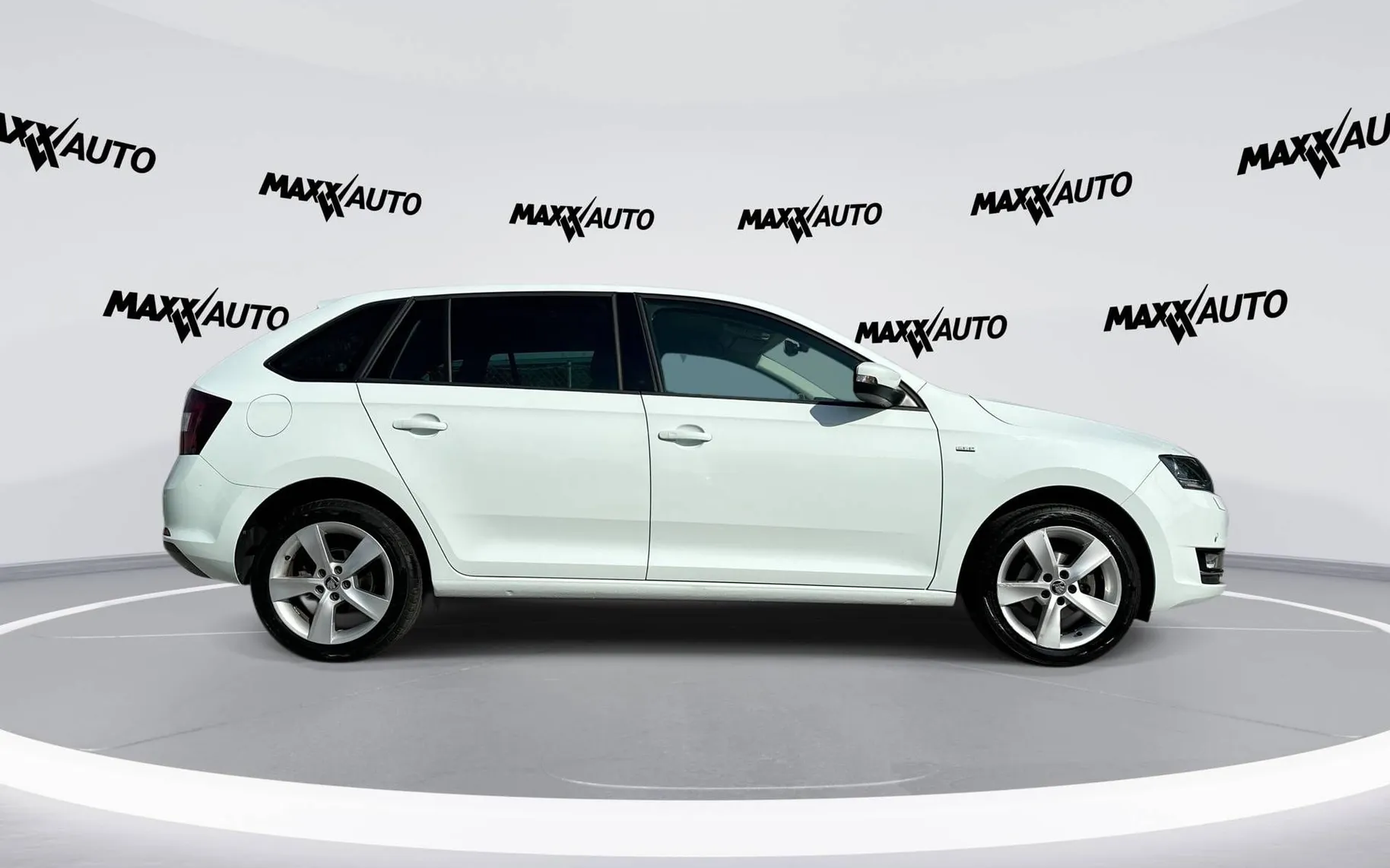 Zunanja slika - Škoda Rapid - 1.0 TSI Ambition - 4