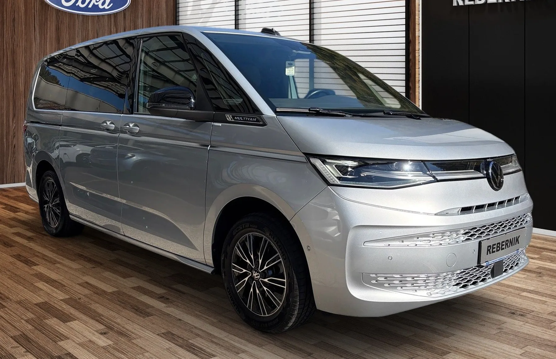 Zunanja slika - Volkswagen Multivan - T7 STYLE 2.0 TDI 150 PS DSG L2-SLO-1.LAST-ODLIČEN - 2