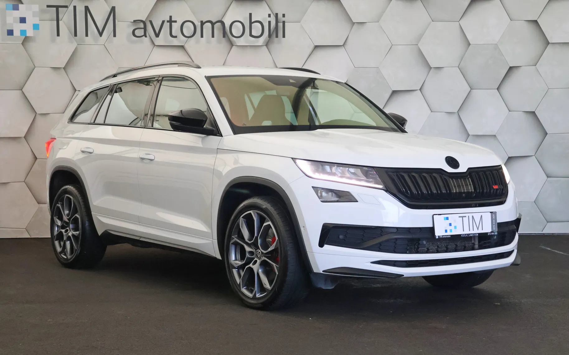 Zunanja slika - Škoda Kodiaq - 2.0 TDI 4X4 DSG 240KM - 2