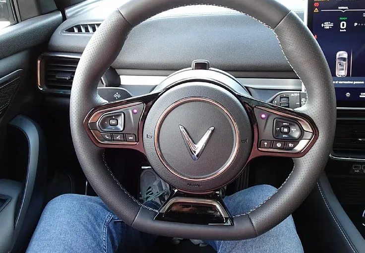 Zunanja slika - Vinfast VF8 - 87.7 kWh AWD Plus - 6