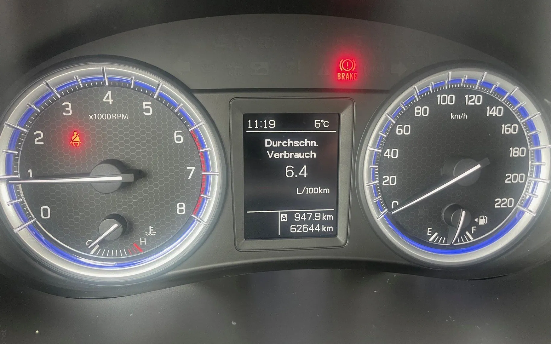 Zunanja slika - Suzuki S-Cross - SX4 1.4 BOOSTERJET HYBRID.NEMŠKI.KAMERA.LED.. - 10