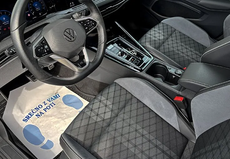 Zunanja slika - Volkswagen Golf - 1.5 eTSI R-Line DSG - 8