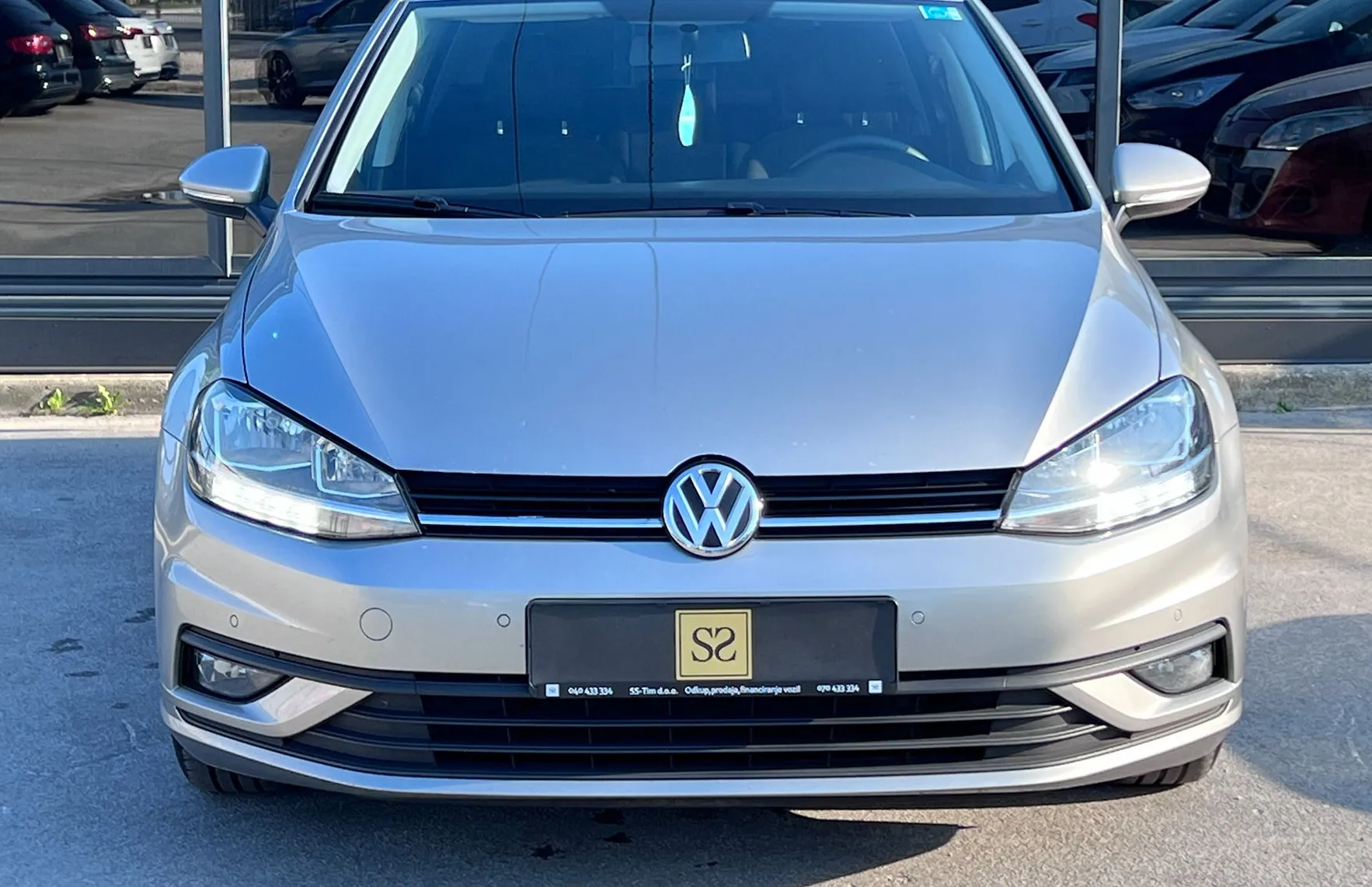 Zunanja slika - Volkswagen Golf - Variant 1.6 TDI Trendline 85 115  Park Klima Velik servis - 3