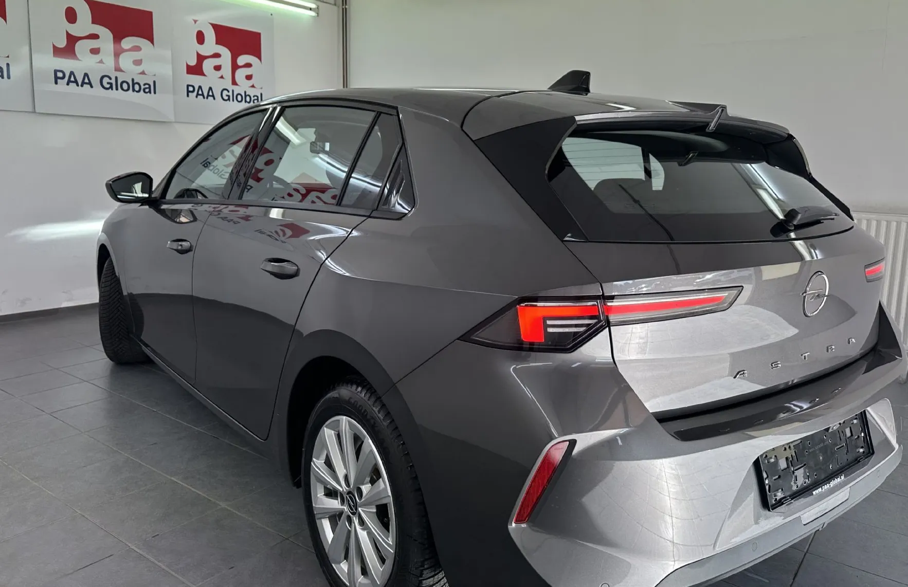 Zunanja slika - Opel Astra - 1.2 Turbo Edition.KAMERA.LED.2023.SAMO 51.000 KM - 17