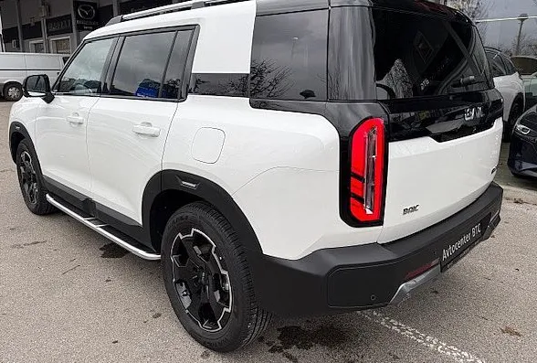 Zunanja slika - Baic BJ30 - e 1.5T HYBRID 4WD - NA ZALOGI - 5