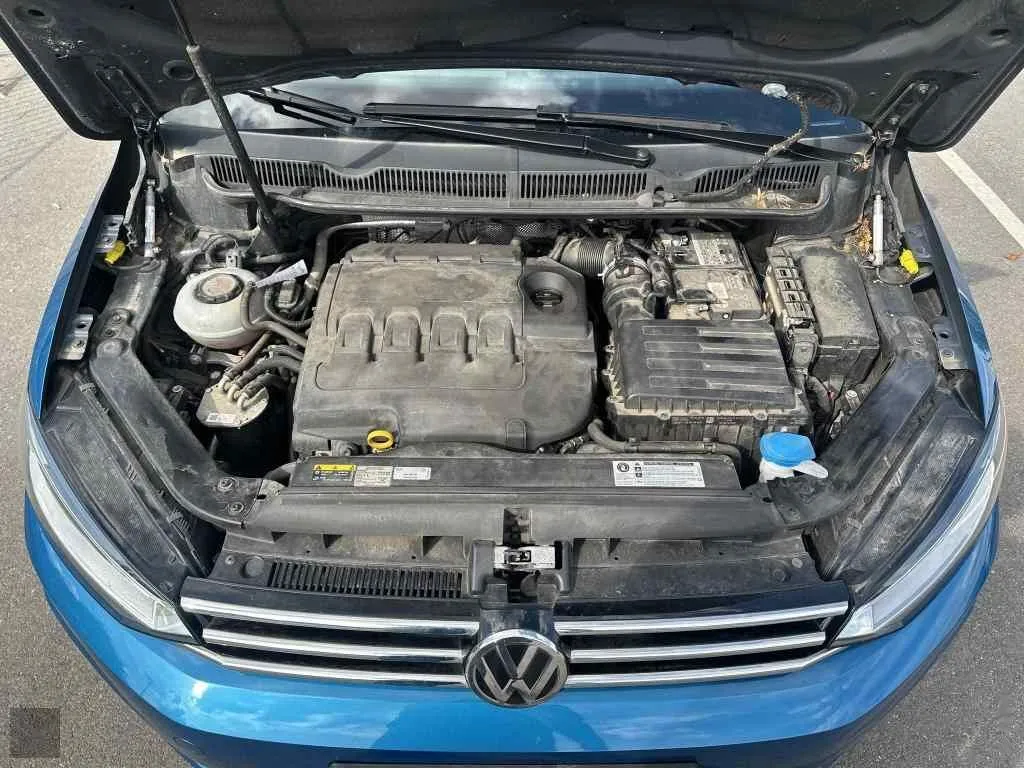 Zunanja slika - Volkswagen Touran - 2.0 TDI DSG.NEMŠKI+4ALU.KAMERA.NAVI.VELUR.ACC.LED - 9
