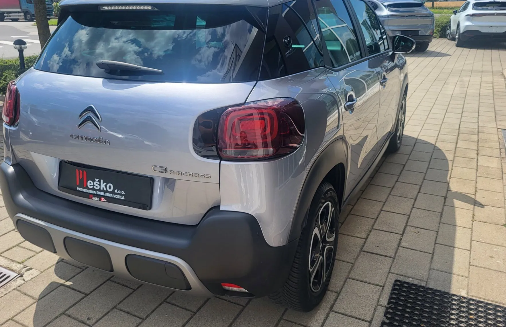 Zunanja slika - Citroën C3 Aircross - 1.2 1last-navi-acc-kamera-el.paket-servisiran - 7