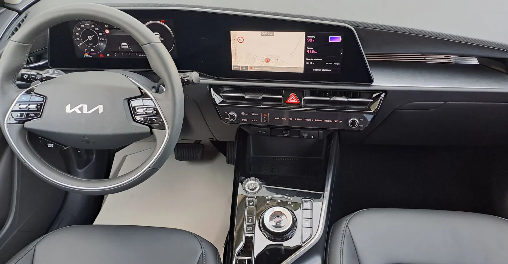 Zunanja slika - KIA Niro - Limited Edition - 8