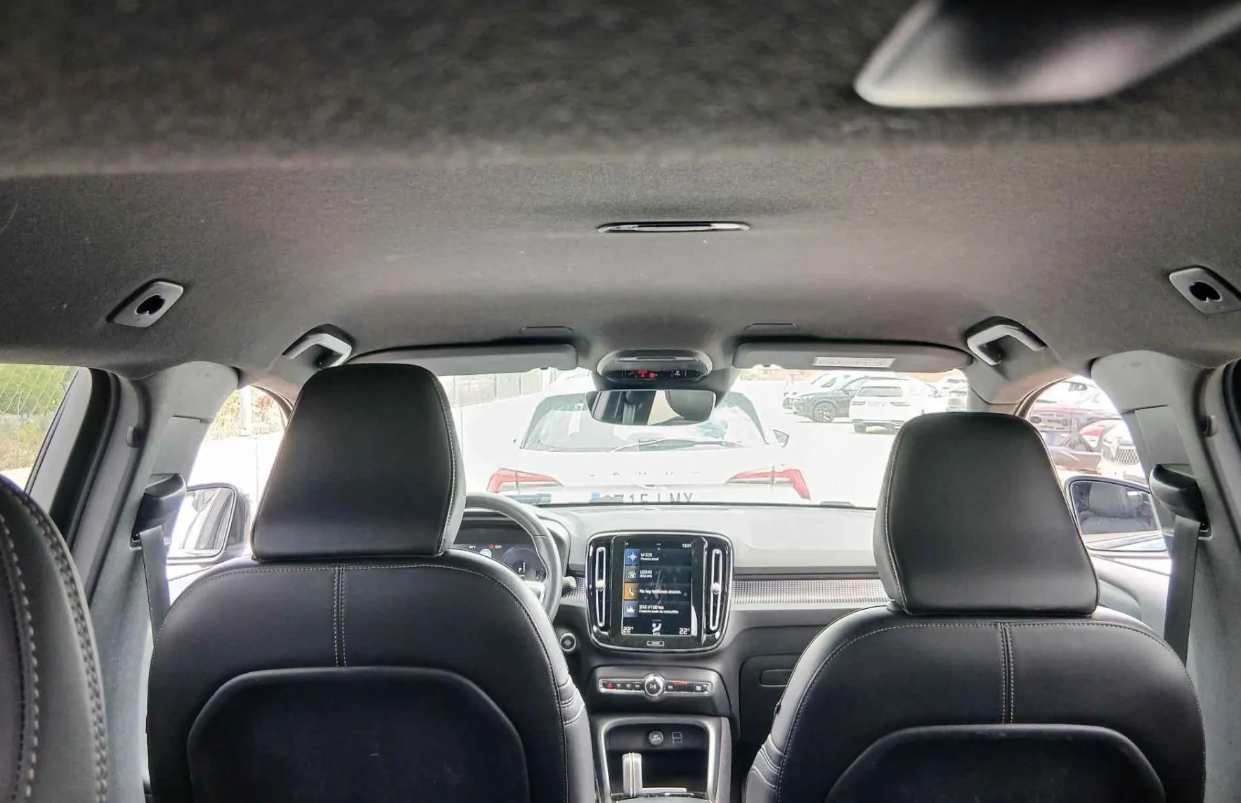Zunanja slika - Volvo XC40 - T5 Recharge Twin Engine R-Design Avt.KAMERA.LED - 13