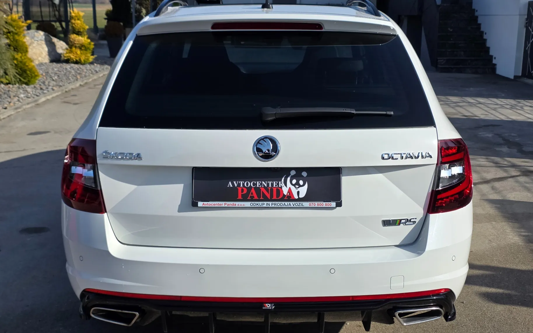 Zunanja slika - Škoda Octavia - Combi 2,0 TDI RS DSG - 7