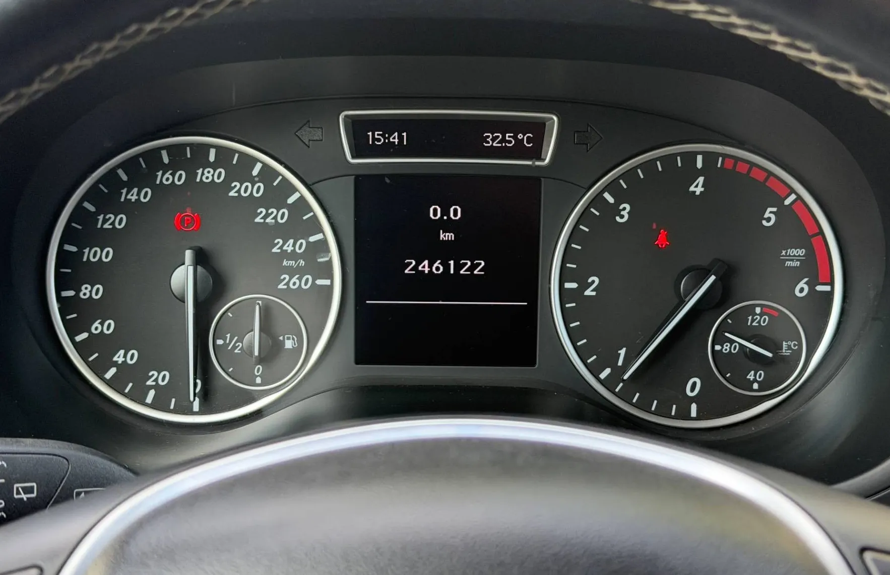 Zunanja slika - Mercedes-Benz B-Razred - B 200 CDI BlueEFFICIENCY |GR. SED.|TEMP|AVT. KLI.. - 16