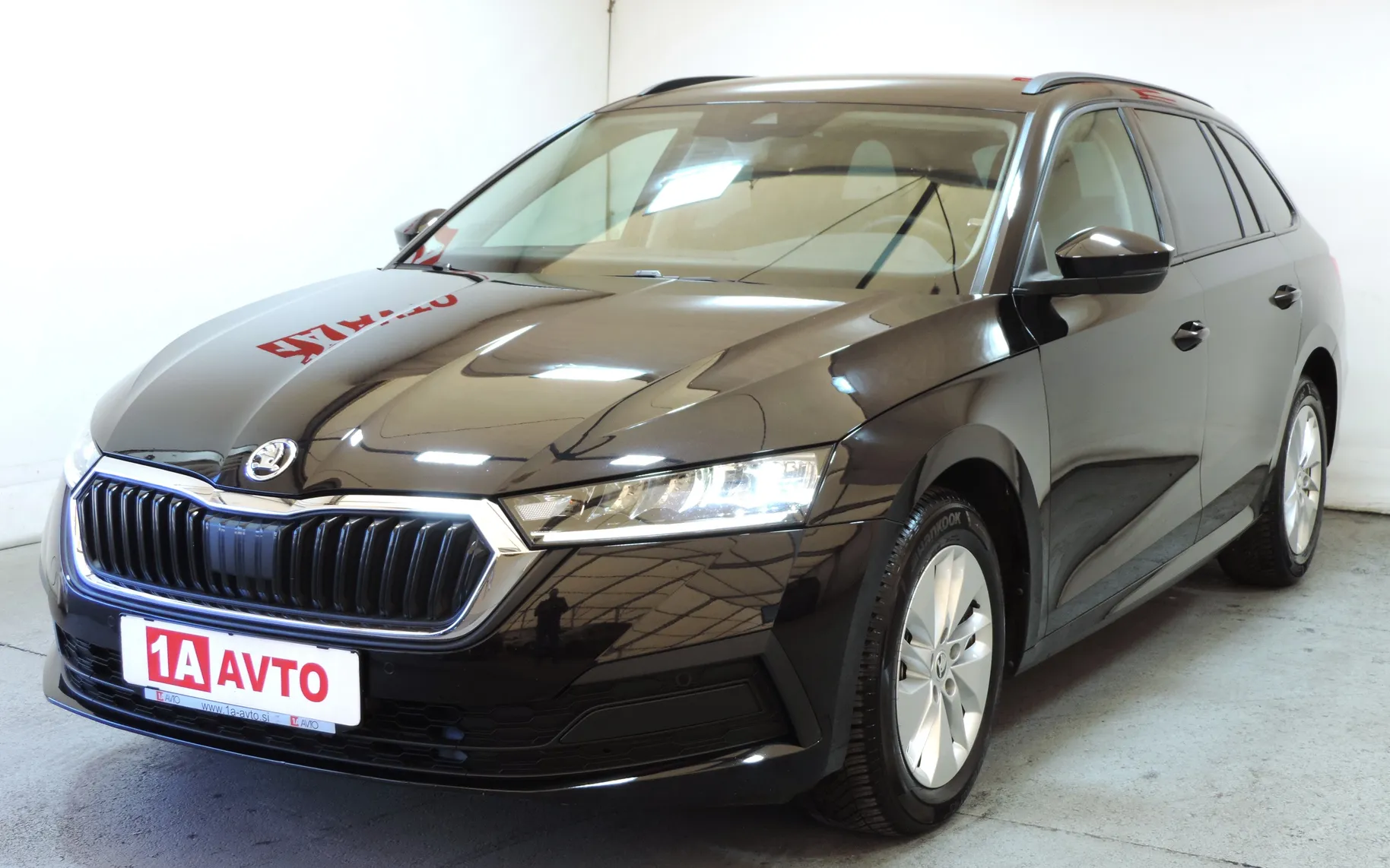 Zunanja slika - Škoda Octavia - Combi 2.0 TDI Ambition DSG  ACC-LED-KAMERA - 19